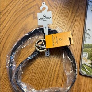 MARIO VALENTINO BLACK GOLD HARDWARE BELT SIZE SMALL